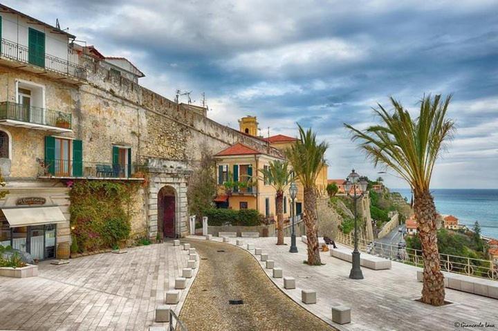 Casa Luna Ventimiglia Exterior foto